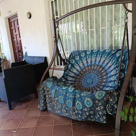 Casa In Giardino A Pochi Passi Dal Mare Villa Палермо Екстериор снимка